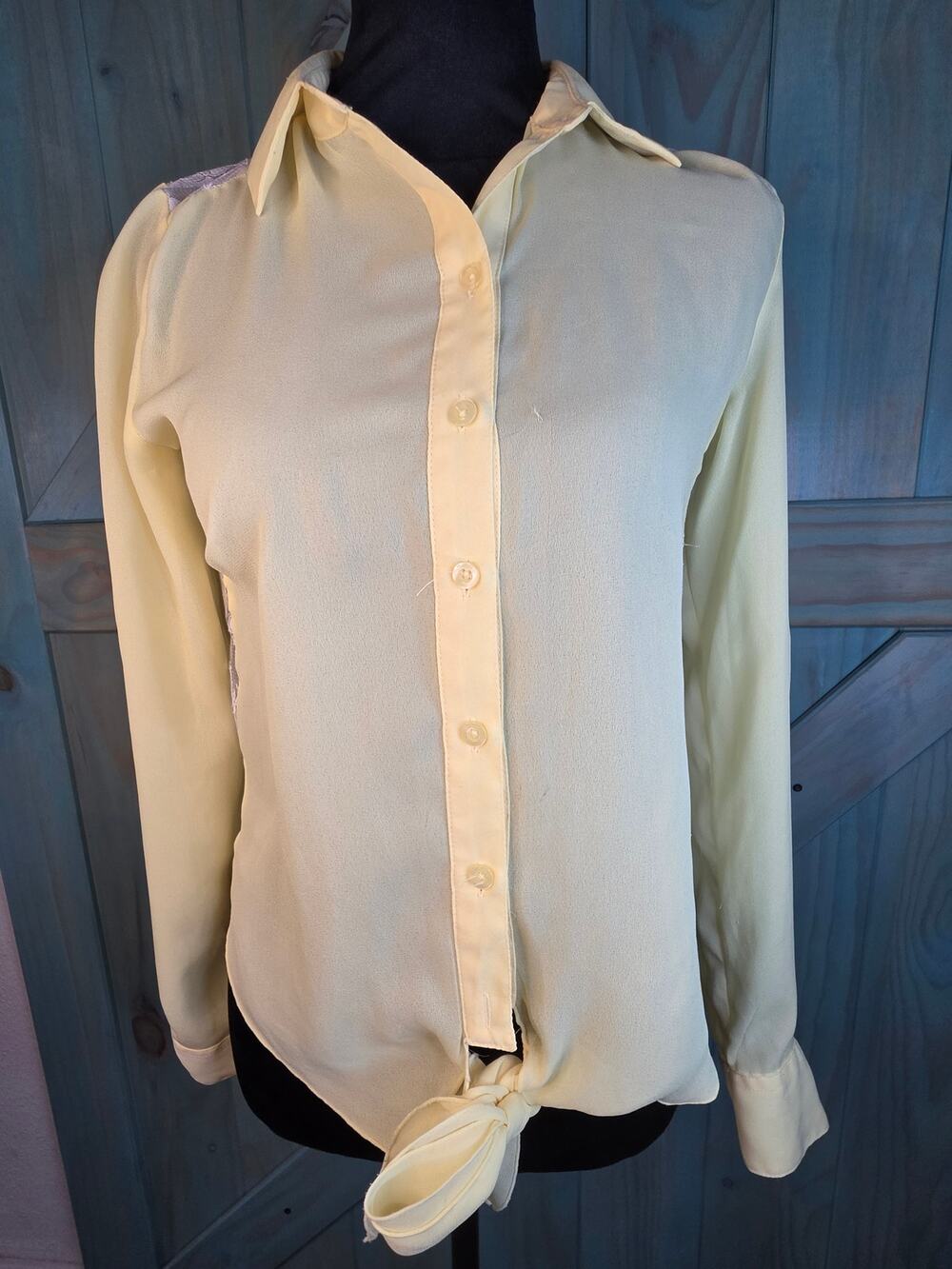Vintage Yellow Candie's Sheer Button-up Long Sleeve Blouse & White Floral Lace